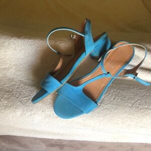 fArylrobin suede sandals
